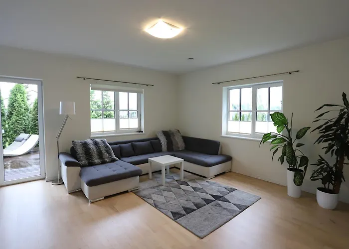 بيت للعطل Pinetree Haaslava