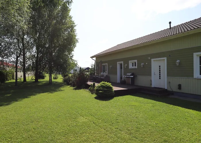 Pinetree بيت للعطل *